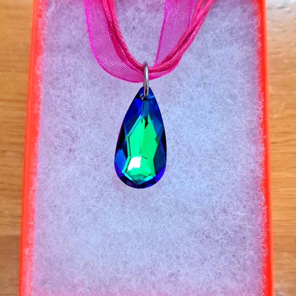 🔥CLEARANCE! Midnight Waters Crystal Marquise Necklace